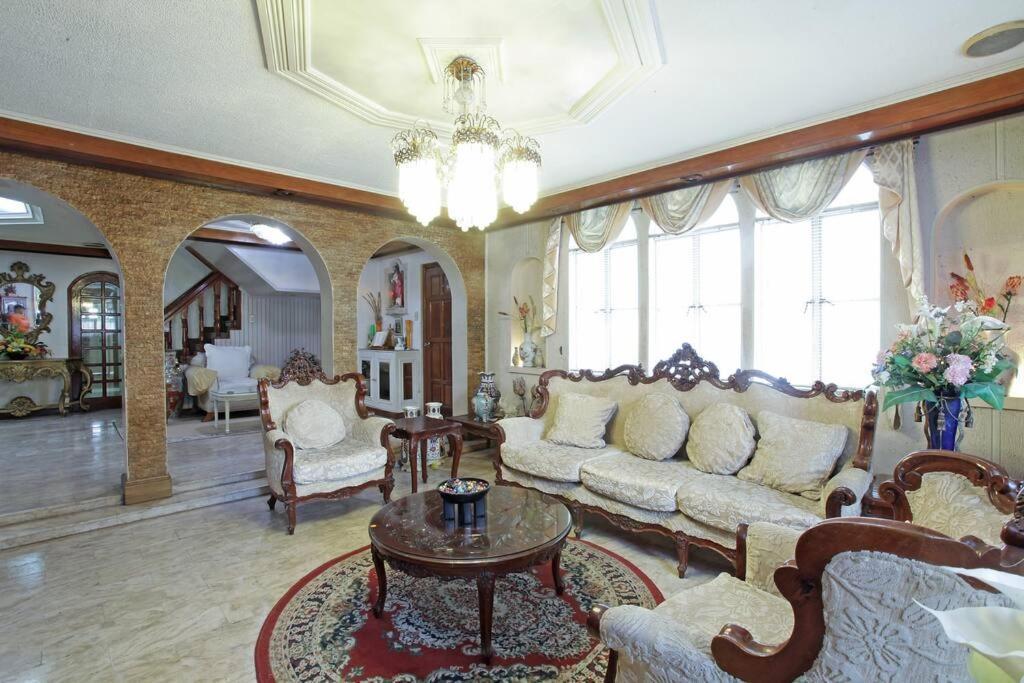 Big House In Quezon City Manila Esterno foto