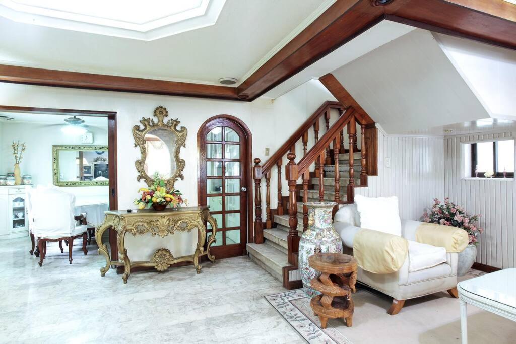 Big House In Quezon City Manila Esterno foto