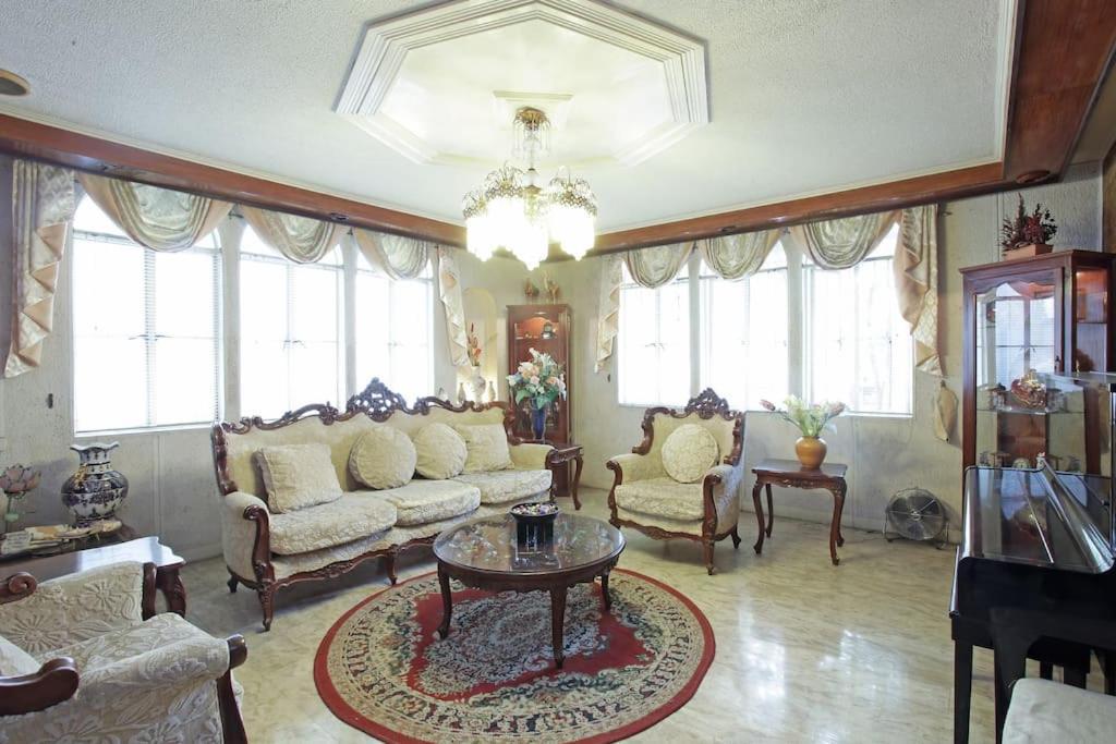 Big House In Quezon City Manila Esterno foto